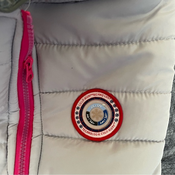 Cute Light Grey with Hot Pink Zippers Winter Dog Coat with Cold Alert Technology - Picture 2 of 12